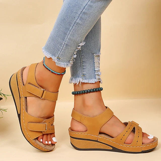 Leo Sandals