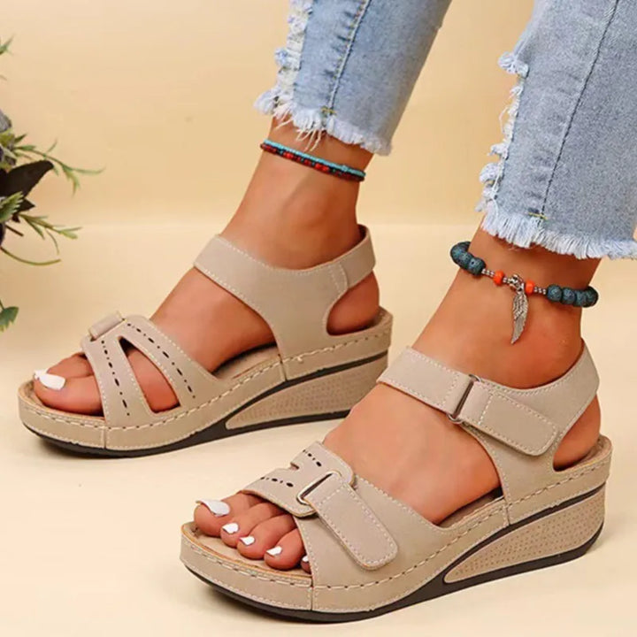 Leo Sandals