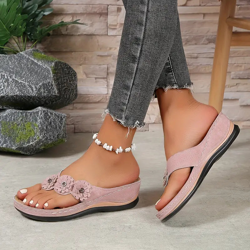 Arlo Sandals